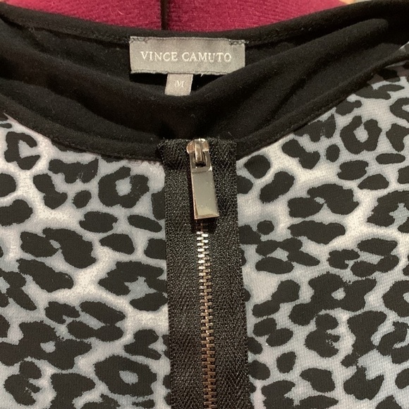 Animal print Vince Camuto Blouse - Picture 6 of 7